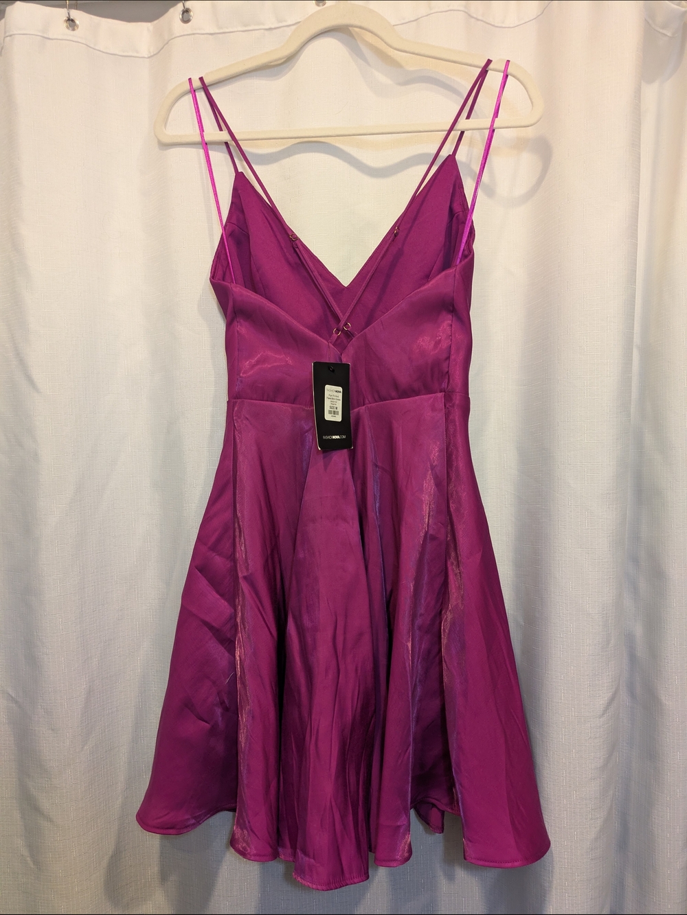 Fashion Nova Magenta Satin Holographic V-Neck Double Strap Mini Dress NWT - Picture 4 of 11